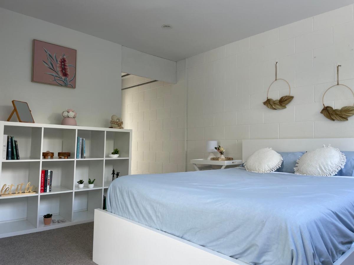 Family Friendly 3Br Flat - 3Min Walk To The Beach - Self Contained أوكلاند المظهر الخارجي الصورة