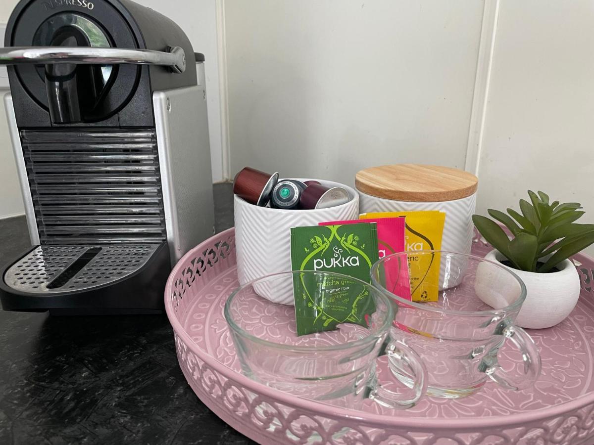 Family Friendly 3Br Flat - 3Min Walk To The Beach - Self Contained أوكلاند المظهر الخارجي الصورة