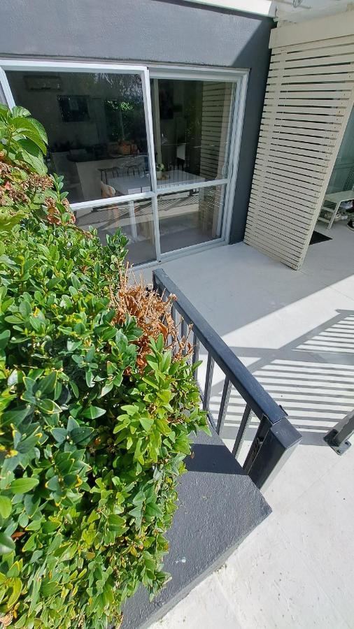 Family Friendly 3Br Flat - 3Min Walk To The Beach - Self Contained أوكلاند المظهر الخارجي الصورة
