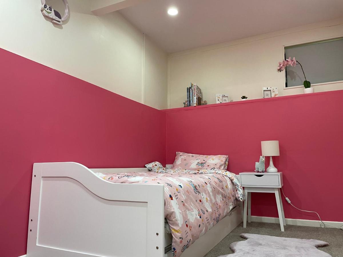 Family Friendly 3Br Flat - 3Min Walk To The Beach - Self Contained أوكلاند المظهر الخارجي الصورة